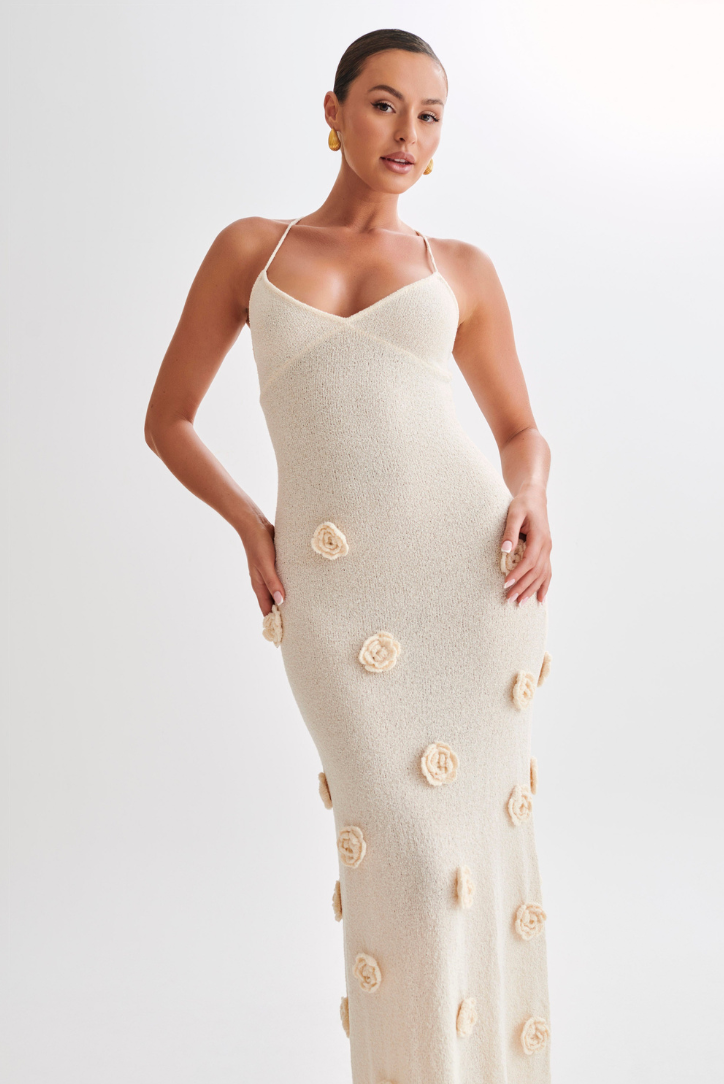 Ameliah Uzun Gül ve Sırt Detaylı Elbise