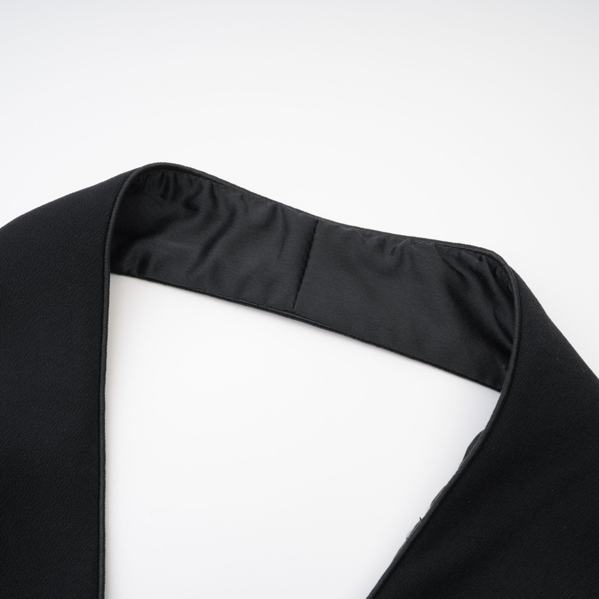 Boyundan Bağlamalı Siyah Mini Elbise Ceketleri